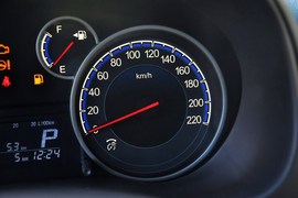 2013款铃木天语SX4酷锐1.6L自动运动型