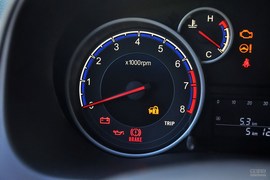 2013款铃木天语SX4酷锐1.6L自动运动型