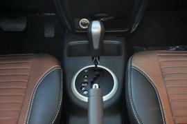 2013款铃木天语SX4酷锐1.6L自动运动型