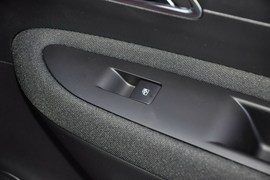 2014款别克昂科拉1.4T手动两驱都市进取型