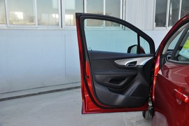 2014款别克昂科拉1.4T手动两驱都市进取型