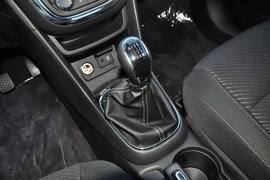 2014款别克昂科拉1.4T手动两驱都市进取型