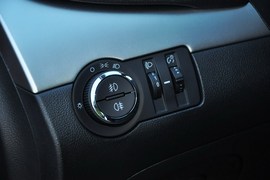 2014款别克昂科拉1.4T手动两驱都市进取型