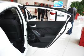 2012款起亚K3