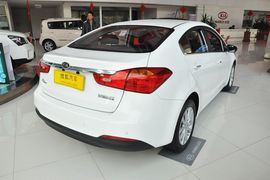 2012款起亚K3