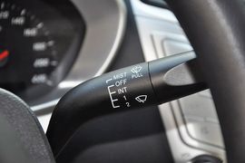 2014款海马M3
