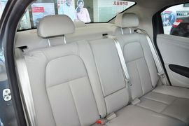 2014款雪铁龙全新爱丽舍1.6L手自一体豪华型