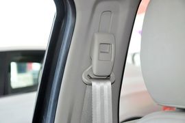 2014款雪铁龙全新爱丽舍1.6L手自一体豪华型