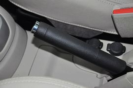 2014款雪铁龙全新爱丽舍1.6L手自一体豪华型
