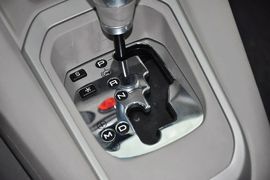 2014款雪铁龙全新爱丽舍1.6L手自一体豪华型