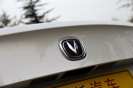 2014款长安逸动1.6L