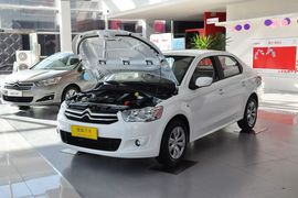 2014款雪铁龙全新爱丽舍1.6L手动时尚型