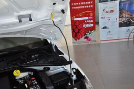 2014款雪铁龙全新爱丽舍1.6L手动时尚型