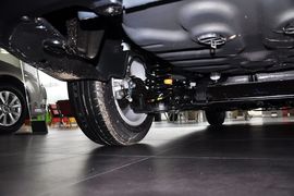 2014款雪铁龙全新爱丽舍1.6L手动时尚型