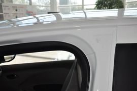 2014款雪铁龙全新爱丽舍1.6L手动时尚型