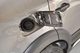 2013款日产骊威劲锐版1.6XL手动舒适型