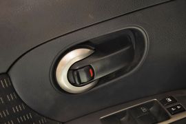 2013款日产骊威劲锐版1.6XL手动舒适型