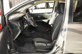 2013款日产骊威劲锐版1.6XL手动舒适型