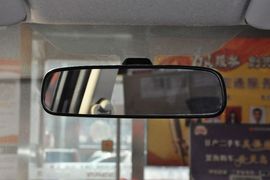 2013款日产骊威劲锐版1.6XL手动舒适型
