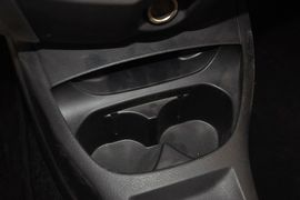 2013款日产骊威劲锐版1.6XL手动舒适型