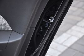 2013款雪佛兰科鲁兹1.8L