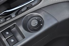 2013款雪佛兰科鲁兹1.8L
