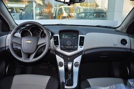 2013款雪佛兰科鲁兹1.8L