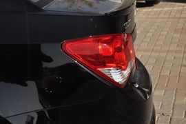 2013款雪佛兰科鲁兹1.8L