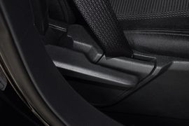 2014款Jeep指南者2.4L四驱运动版