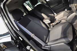 2014款Jeep指南者2.4L四驱运动版