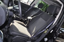 2014款Jeep指南者2.4L四驱运动版