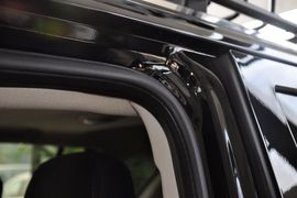 2014款Jeep指南者2.4L四驱运动版