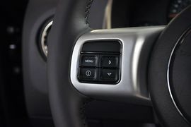 2014款Jeep指南者2.4L四驱运动版