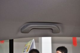 2013款比亚迪S6白金版2.0L手动尊贵型