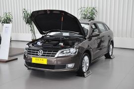 2013款大众朗行1.6L手动舒适型