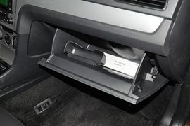 2013款大众朗行1.6L手动舒适型
