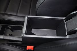 2013款大众朗行1.6L手动舒适型