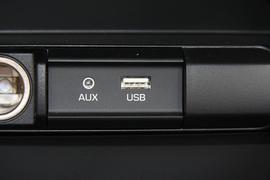 2017款起亚K2三厢