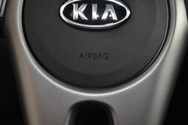 2013款起亚秀儿1.6L