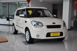 2013款起亚秀儿1.6L