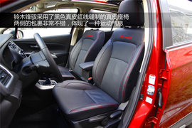 2014款长安铃木锋驭1.6L手动精英型试驾