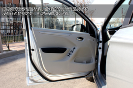 试驾雪铁龙全新爱丽舍手动舒适型