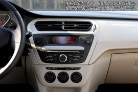 试驾雪铁龙全新爱丽舍手动舒适型