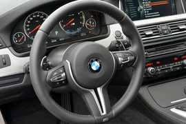 2014款宝马M5