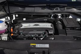 2013款大众迈腾2.0TSI