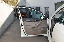2013款大众迈腾2.0TSI
