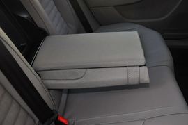 2013款大众迈腾2.0TSI