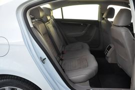 2013款大众迈腾2.0TSI