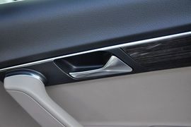 2013款大众迈腾2.0TSI