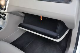 2013款大众迈腾2.0TSI